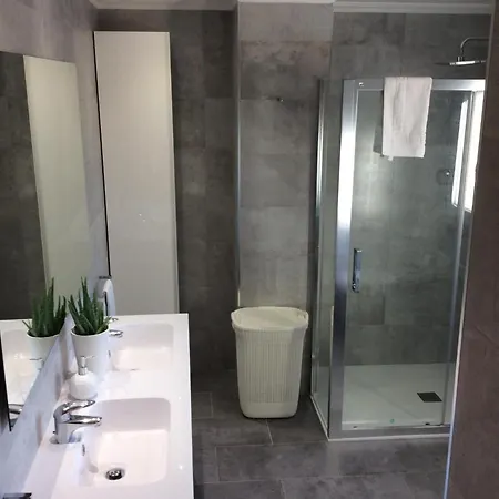 Lagunas Chalet Adosado Max 10, No Recomendable Grupos De Jovenes Саншеншо